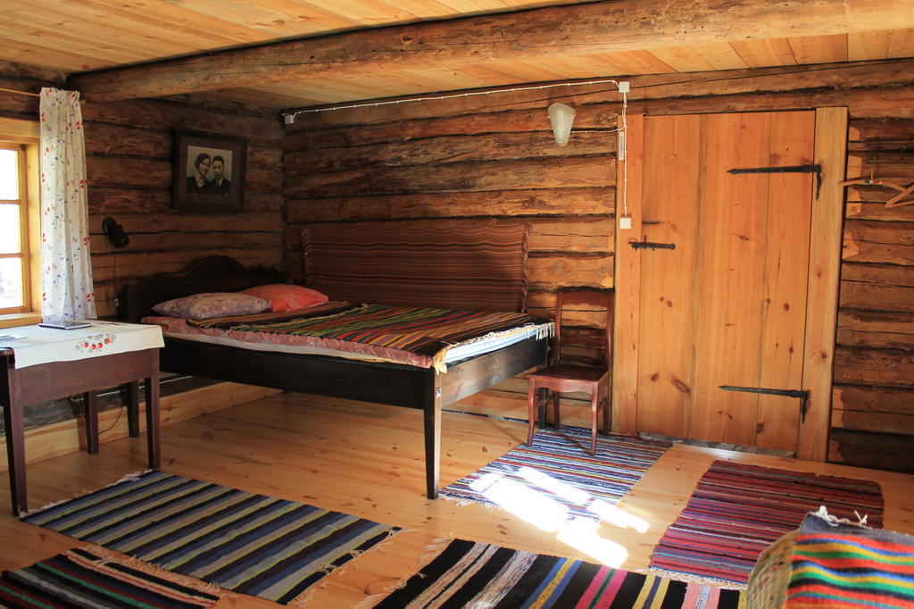 Maenni Summerhouse Kassari Habitación foto