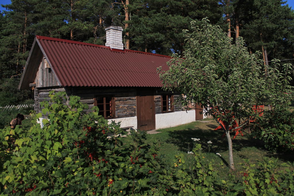 Maenni Summerhouse Kassari Habitación foto