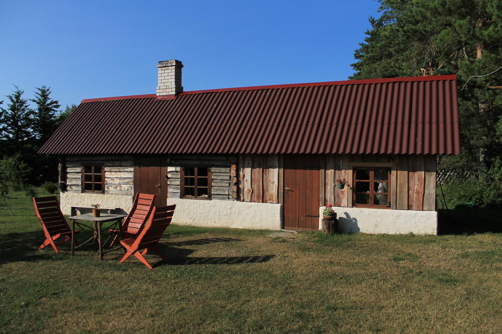 Maenni Summerhouse Kassari Habitación foto