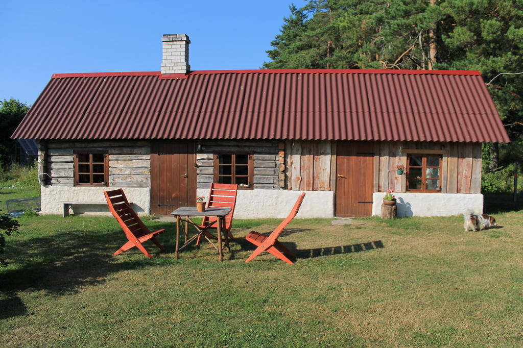 Maenni Summerhouse Kassari Habitación foto